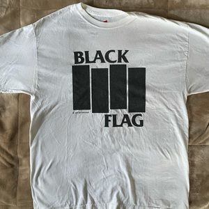 Black Flag Tshirt